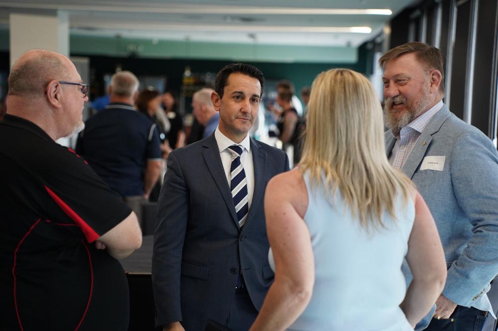 Premier speaks with stakeholders at the first in-person consultation for the Queensland Veterans’ and Veterans’ Families Strategy in Townsville